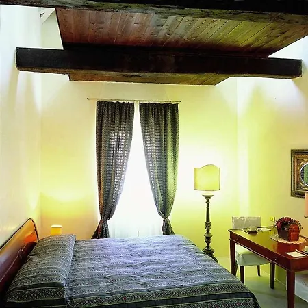 Relais Dell'osso. La Loggia Hotel Acqui Terme