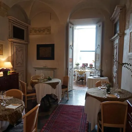 Relais Dell'osso. La Loggia מלון אקווי טרמה